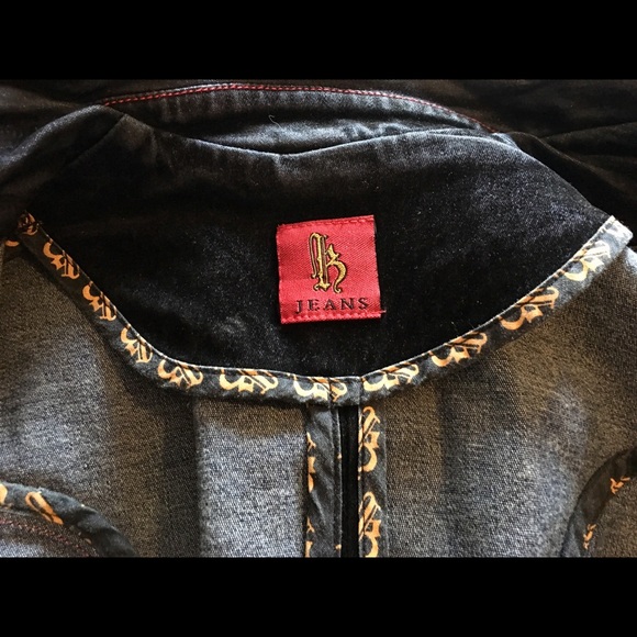 Jean jacket - Picture 7 of 8